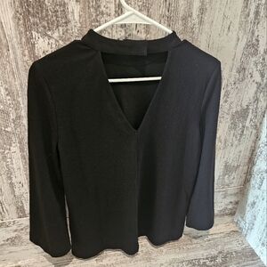 Womens Black Notch Neck Top Petite Size Medium Ann Taylor